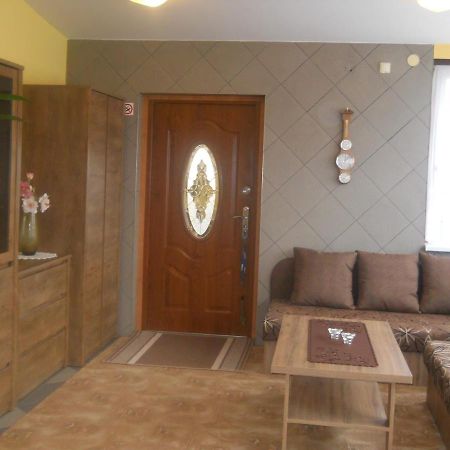 U Derca Apartment Gniezdzewo Ngoại thất bức ảnh