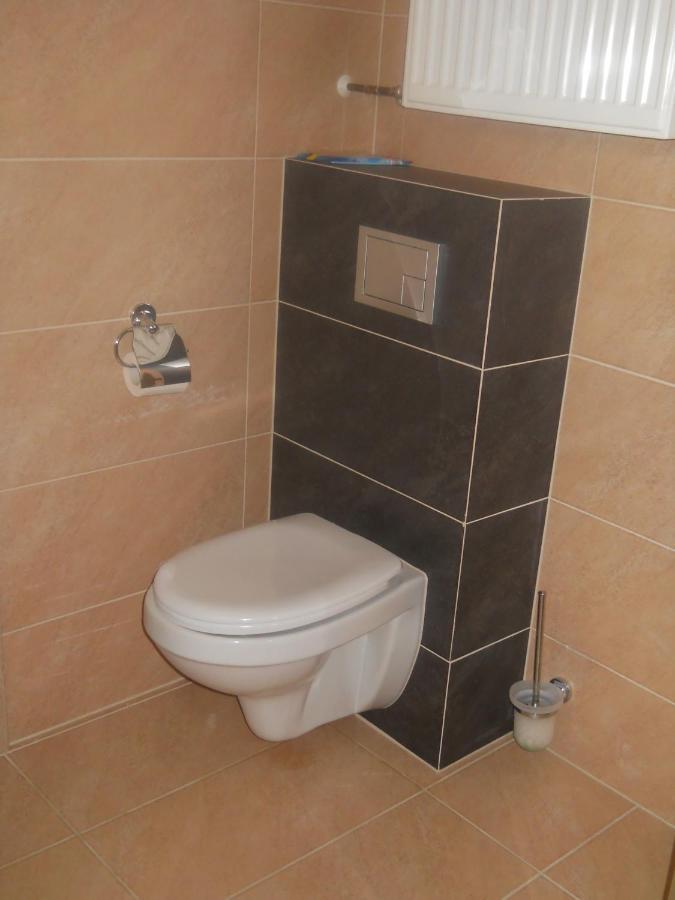 U Derca Apartment Gniezdzewo Ngoại thất bức ảnh